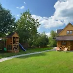 Nyaraló Na Klinie Łopuszna